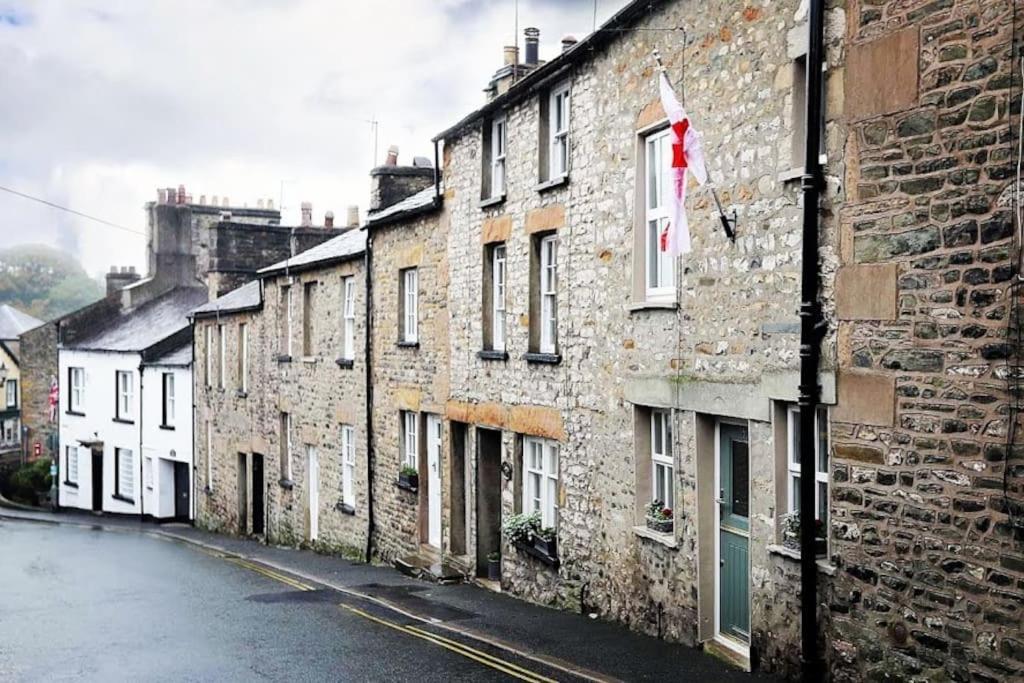 Spinners Cottage - Central Kirkby Lonsdale Retreat المظهر الخارجي الصورة