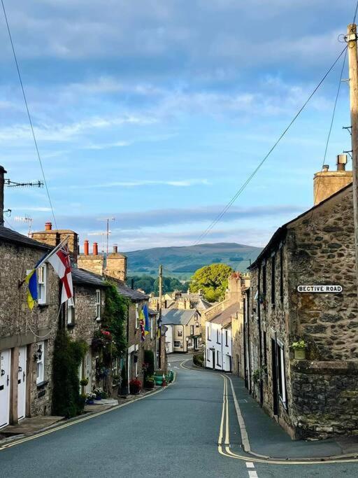 Spinners Cottage - Central Kirkby Lonsdale Retreat المظهر الخارجي الصورة